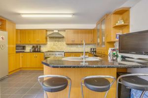 Photo 8- click for photo gallery